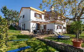 Apartment Jurkovic - Nji100 By Interhome
